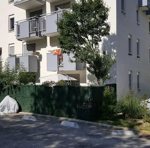T2 Montpellier Plein Sud Clim Wifi Terrasse De 16M2